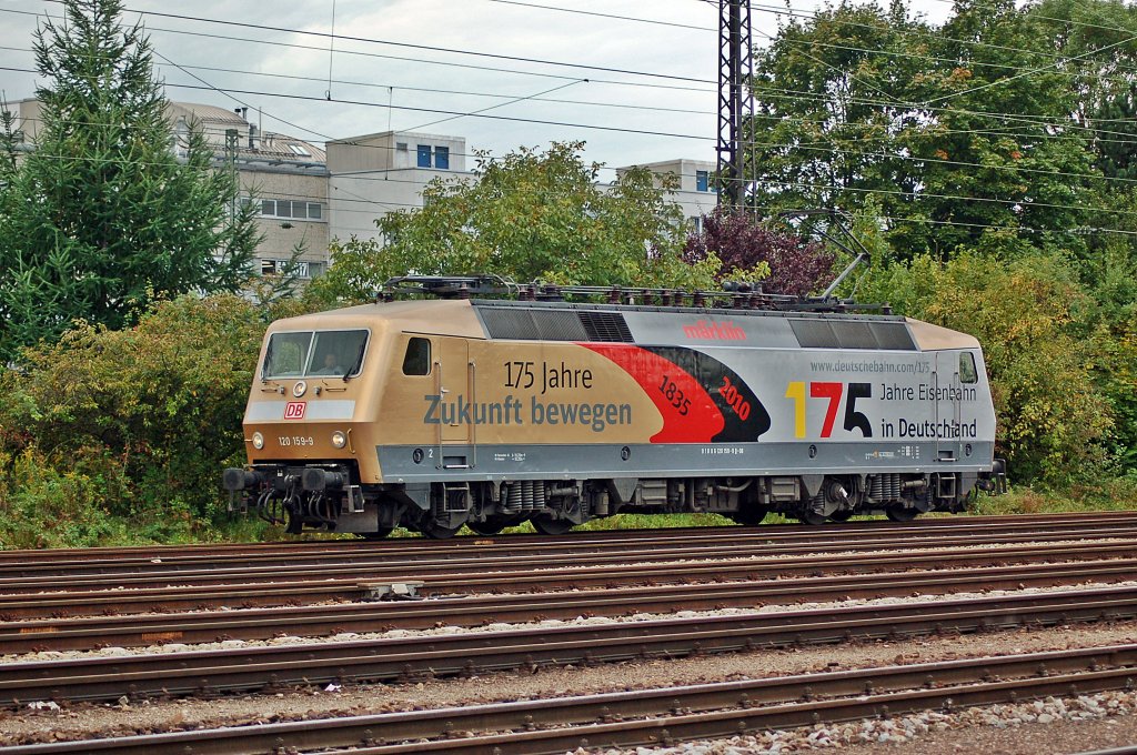 Am 17.09.2011 konnte die 120 159 
 175 Jahre Eisenbahn in Deutschland  
in München Laim Rbf festgehalten werden. 
