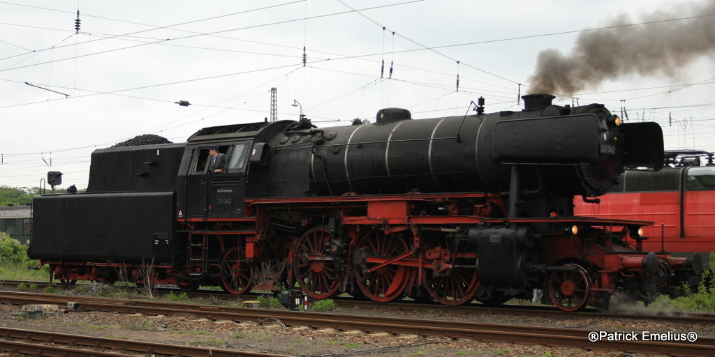 Auch die 23 054 aus Darmstadt Kranichstein wurde am 13.05.2010 bereitgesetllt.