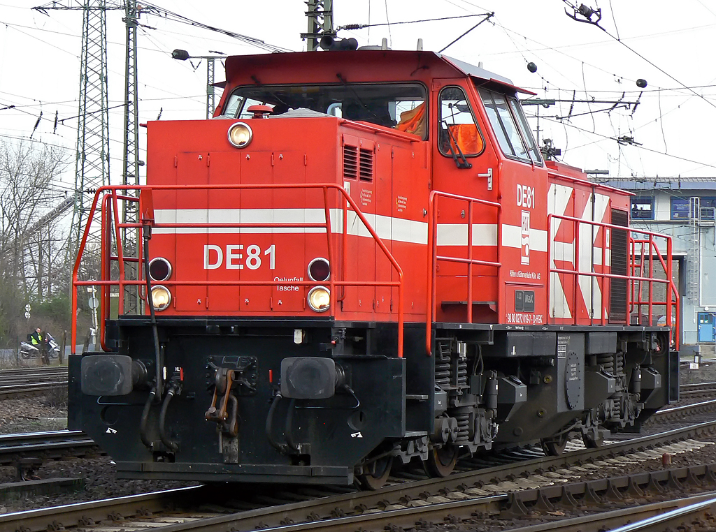 DE81 verlässt Lz.Gremberg am 07.04.2010