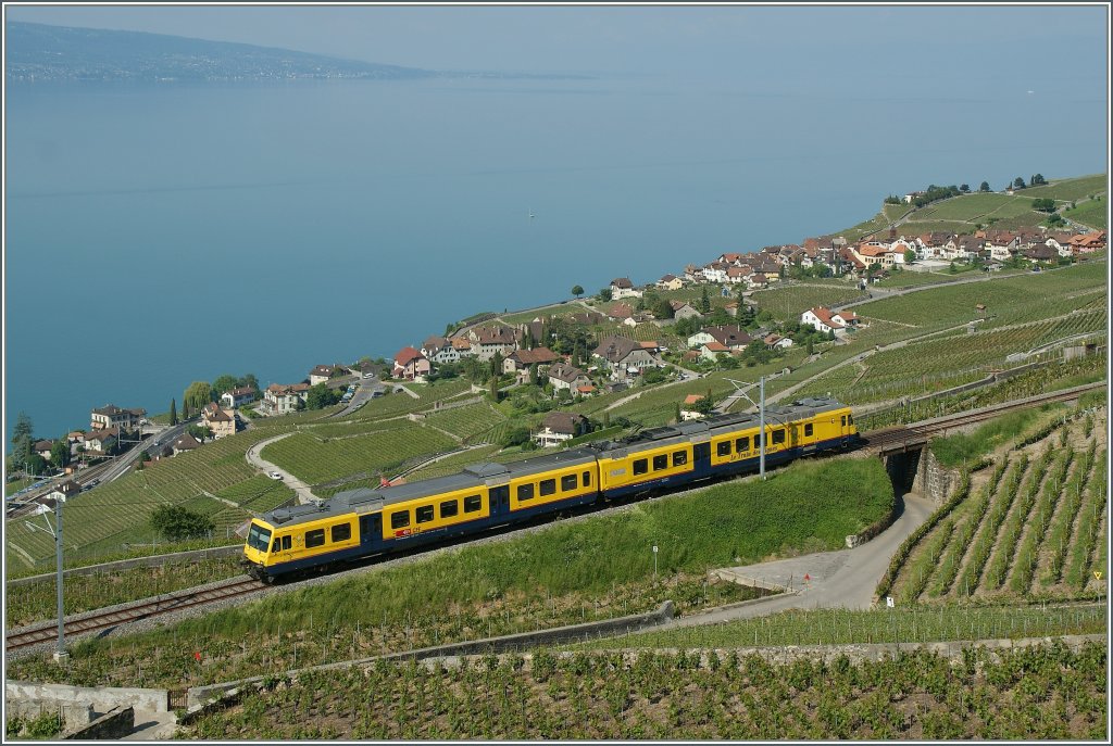 Der  Train des Vignes  zwischen Chexbres und Vevey. 
28.05.2012 