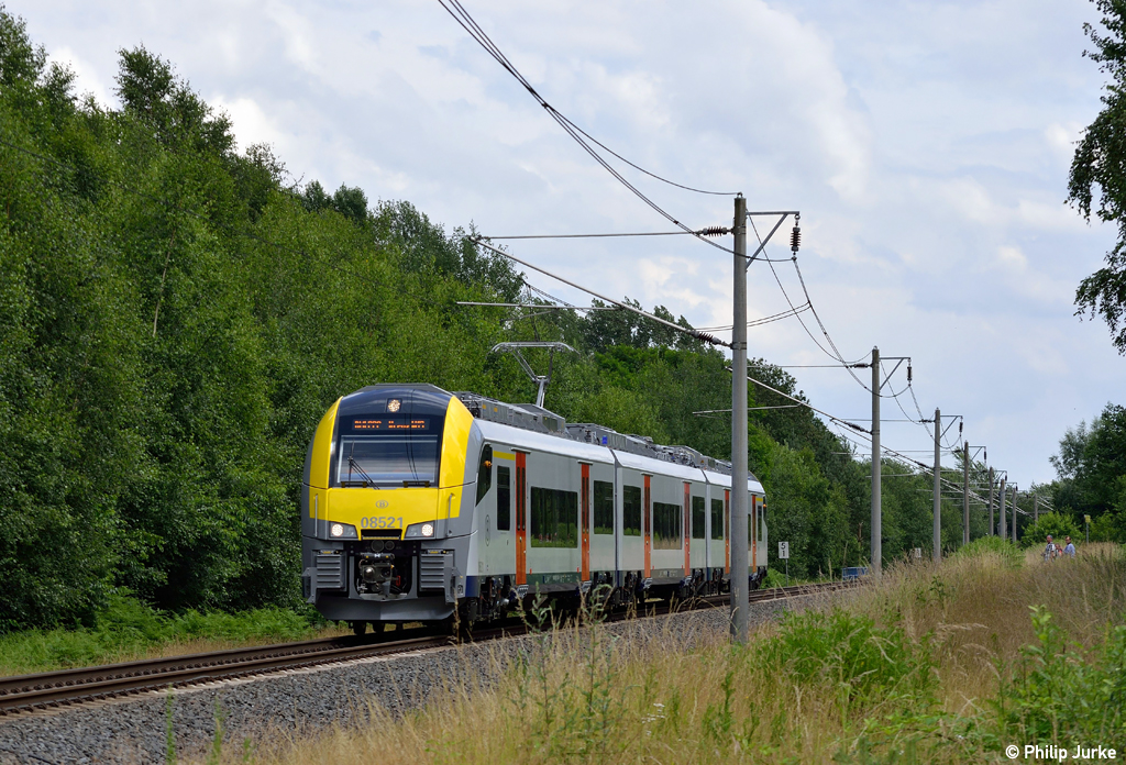 Desiro ML 08521 der SNCB auf dem Siemens Testring am 01.07.2012 in Wegberg-Wildenrath.