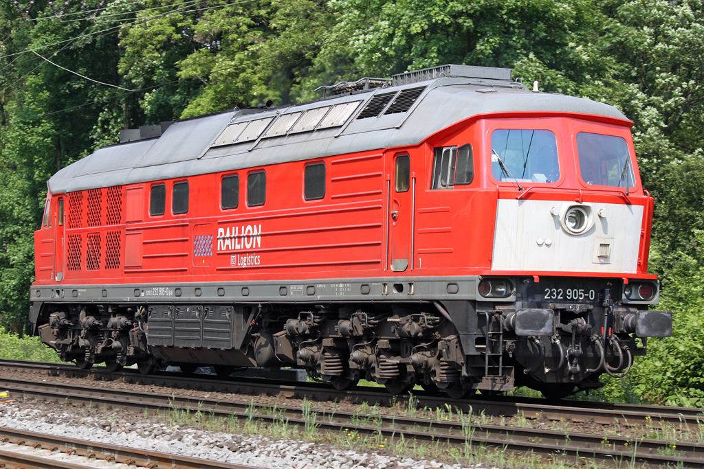 Die 232 905-0 Lz auf dem Rckweg von Opladen in Duisburg Neudorf am 28,05,10