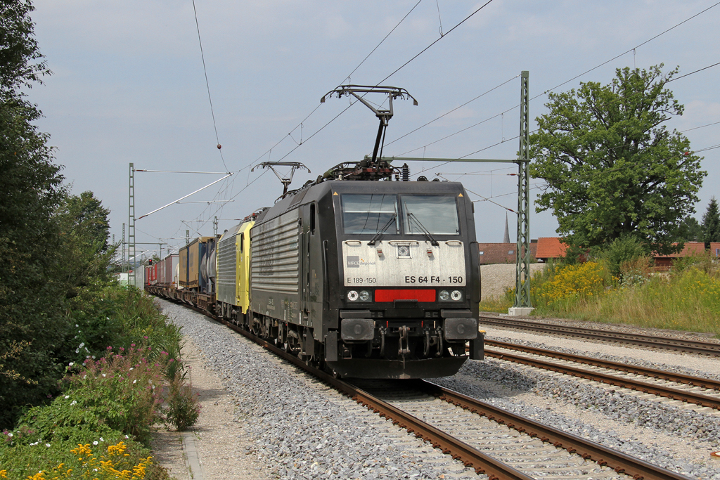 Die ES 64 F4-150 (E 189-150) und ES 64 F4-026 (189 926) in Ostermnchen am 04,08,12