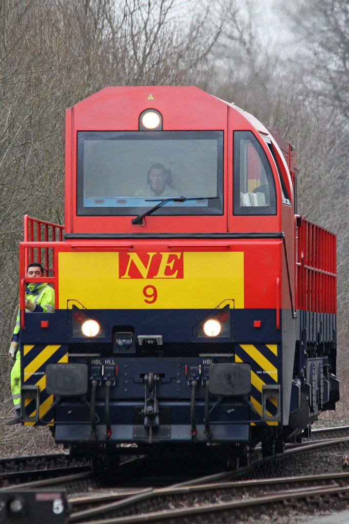 Die NE9 der Neusser Eisenbahn in Dornap Hahnenfurt am 12,03,10