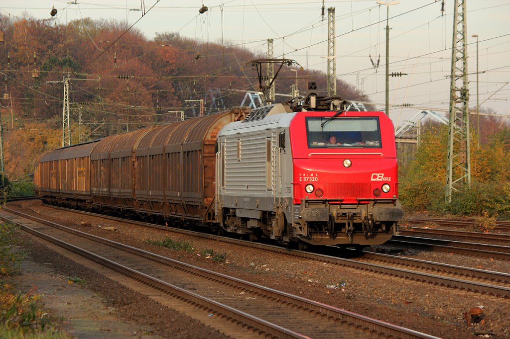 E37 520 in Köln West am 19.11.2011