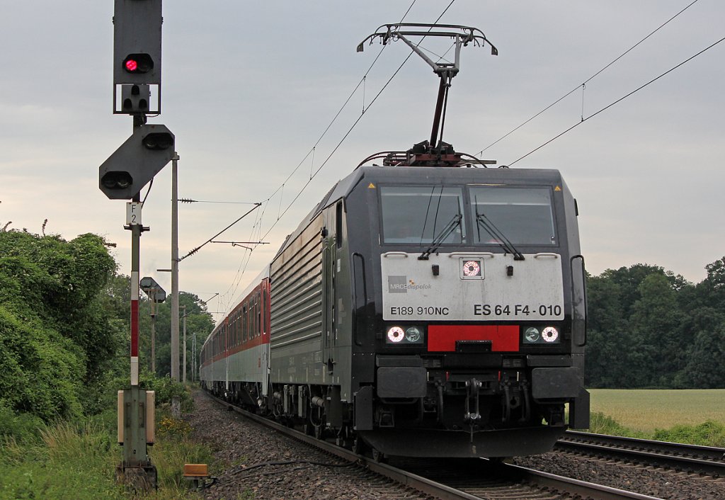 ES 64 F4-010 / E189 910NC mit Autoreisezug bei Brhl am 24.06.2011