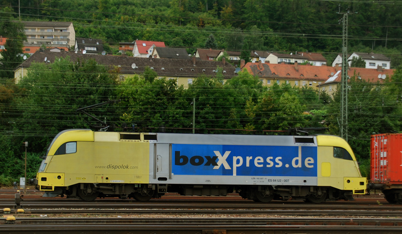 ES 64 O2-007, boxXpress, aufgenommen am 30.08.12, in Treuchtlingen.