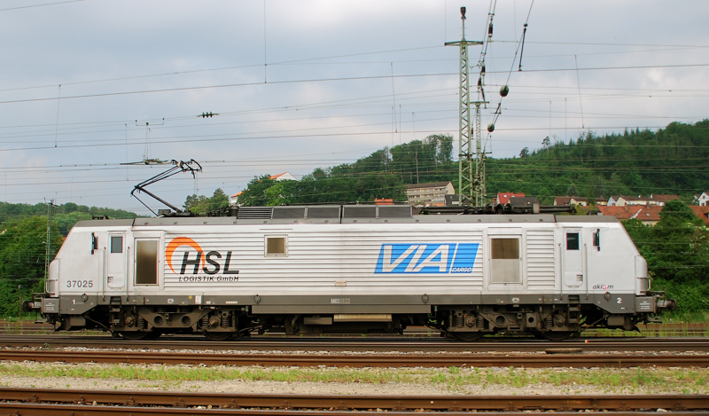 Portrait der 37025, HSL Logistik, aufgenommen am 29.05.12, in Treuchtlingen.