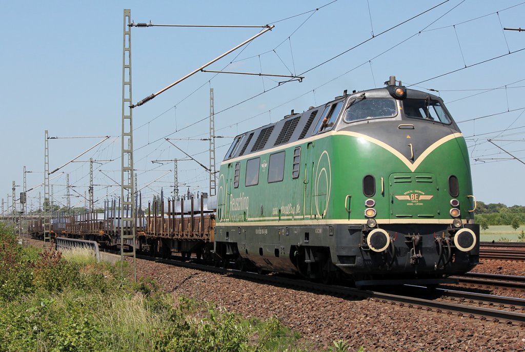 V200 053 mit Aluzug hinter dem Hp Porz (Rhein) am 30.05.2011