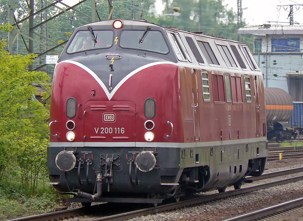 V200 116 als Lz. in Gremberg am 12.05.2010