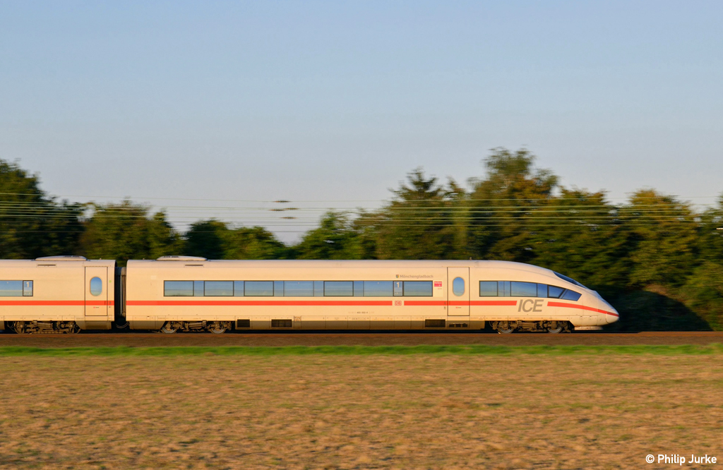 403 062-4  Mönchengladbach  als ICE 821 (Essen Hbf - München Hbf) am 11.09.2014 bei Langenfeld(Rheinl.).