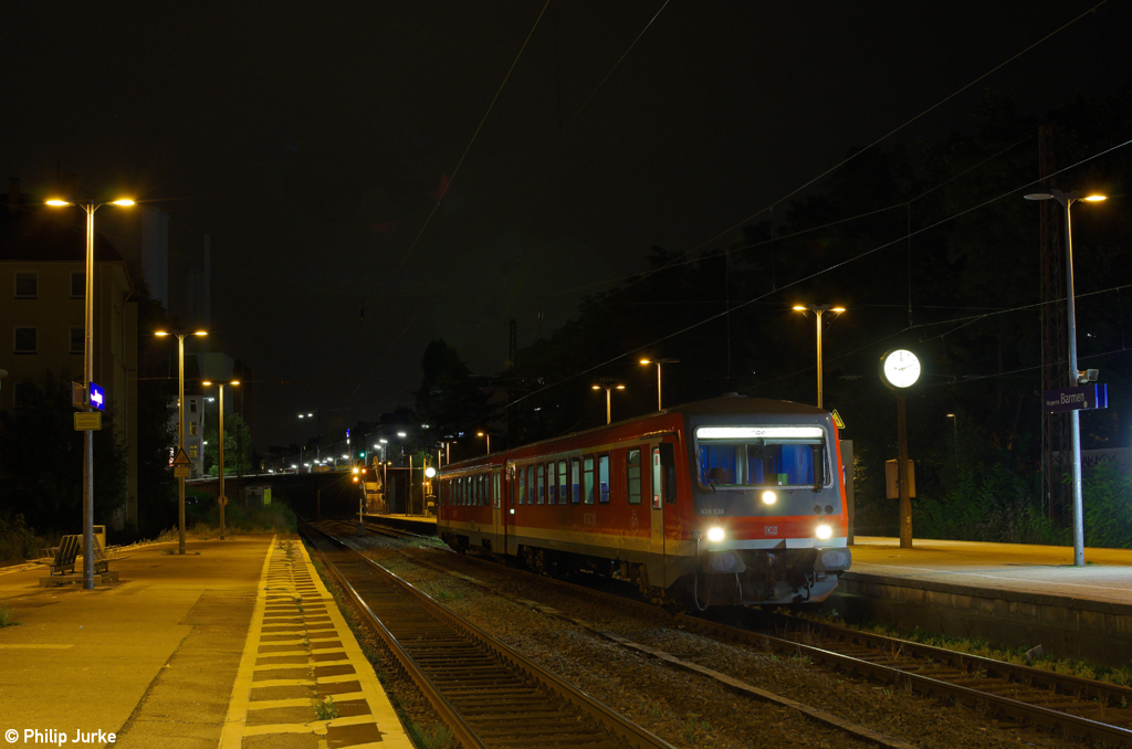 928 539-5 als RB 31736 von Remscheid nach Wuppertal am 13.09.2013 in Wuppertal-Barmen.
