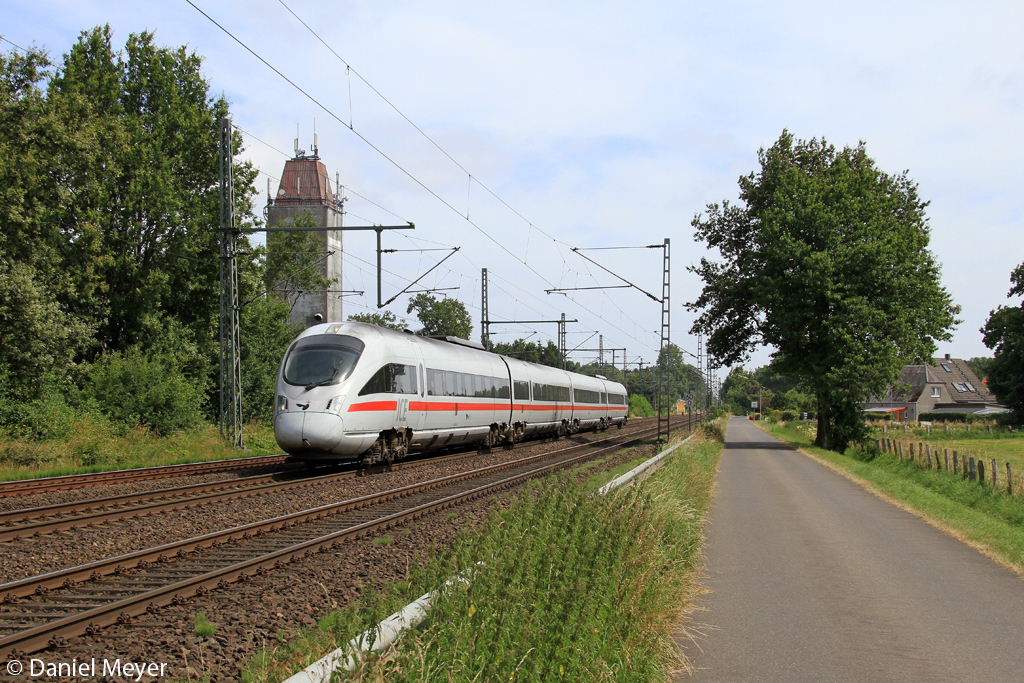 Der ICE TD 605 504-9 in Brokstedt am 19.07.2013
