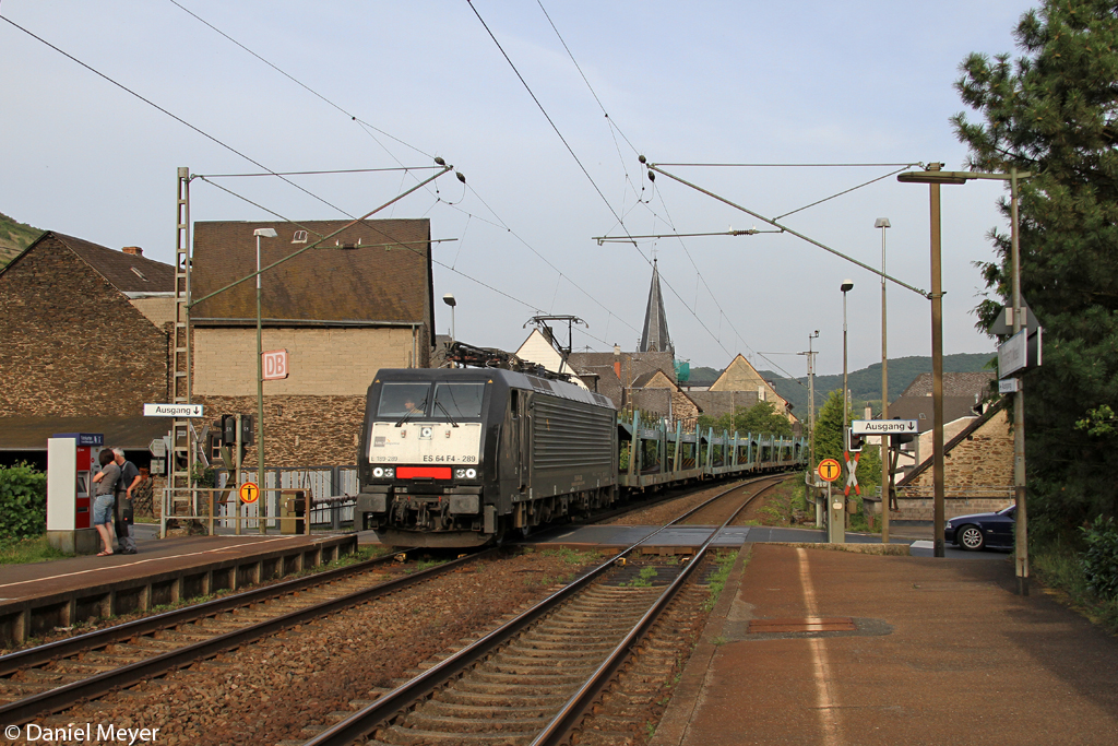 Die ES 64 F4-289 in Pommern ( Mosel ) am 22.08.2013