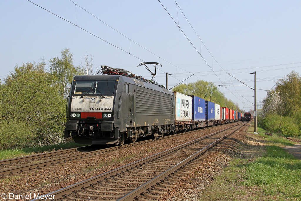 Die ES 64 F4-844 in Hamburg-Moorburg am 04,05,2013
