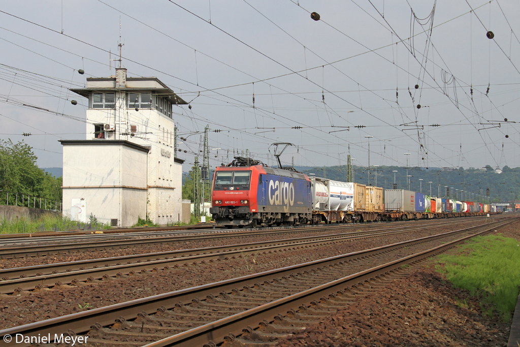 Die SBB 482 022-1 in Koblenz Lützel am 11.06.2013