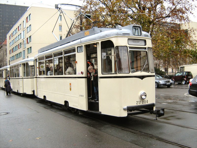 REKO-Tw mit H�ngern in der Schleife AM KUpfergraben, Berlin-Mitte, November 2007