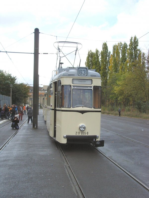 REKO-Zug als fr�here Linie 63, hier in der Schleife Langenbeckstrasse, Berlin 18.10.2009