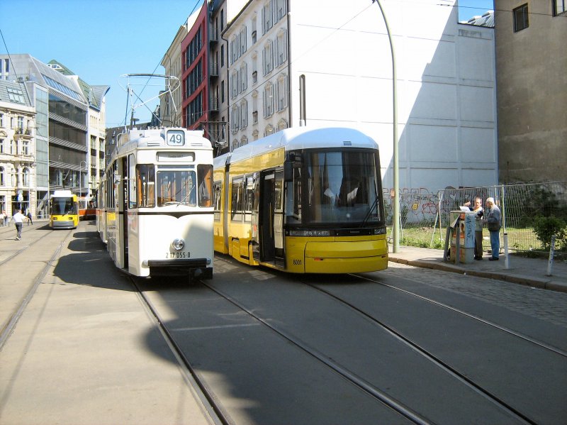 REKO-ZUg und FLEXITY am Hackschen Markt, 19.4.2009