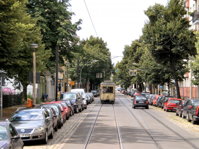 T24-Zug auf der Linie M13, Berlin Juli 2009
