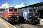 218 360-0 und 218 473-7 in Ulm, am 24.06.2003.