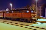 218 432-7 mit Regionalzug um 21:14 in Illertissen am 12.02.2010.