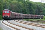 Die 232 654-4 zieht einen Gz durch Duisburg Neudorf am 25.05.2010