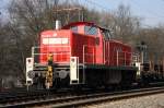 Die 294 855-2 der Railion DB Logistics in Duisburg am 04.03.2011

