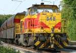 Die 548 der E&H zieht einen Gz durch Duisburg Neudorf amn 20.05.2010