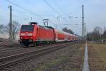 146 023 mit dem RE 5 Koblenz-Emmerich am 2,3,12 in Empel-Rees