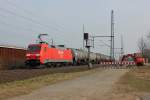 152 110-3 mit einem Gterzug Richtung Kln am 06.04.13 in Porz-Wahn
