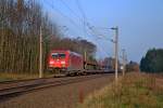 Am 11.11.11 zog 185 334-7 einen Gterzug Richtung Sden in der Nhe von Padenstedt