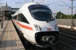 Ein Diesel ICE Richtung Dsseldorf HBF, leider wurde er auf dieser Strecke eingestellt, aufgenommen am 12.08.2007 am Dsseldorfer Flughafen