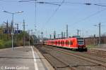 425 597-2 und 425 606-1 als RE 8 Mnchengladbach-Koblenz am 18.04.13 in Kln Messe/Deutz