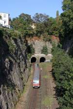 Der 928 539 als RB 47 Richtung Solingen hat grade den westlichen Rauenthaler Tunnel passiert am 28,09,11