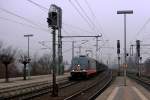 Am 1.3.11 passiert 241.003 mit einem Gterzug Richtung Sden den Bahnhof Neumnster