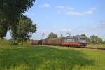 241.005. Solo mit einem Gterzug Richtung Sden am 16.9.12 bei Wullfsmoor