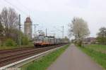 242.516  Ferdinand  und 241.007  Bond  mit einem Bterzug Richtung Sden am 07.05.13 in Brokstedt