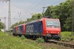 RE482 im Dreierpack, 482 014-8 vorneweg in Duisburg, Lotharstrasse am 22.05.2009