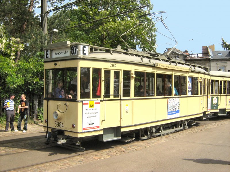 Tw 5984 bei der Themenfahrt 17.5.2009 in Alt-Schm�ckwitz