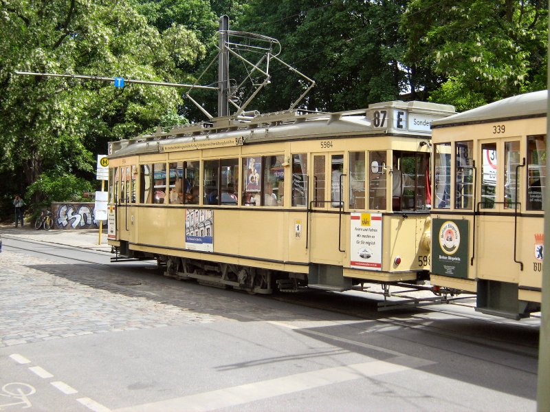 Tw 5984 in der Schleife am S-Bhf K�penick, 17.5.2009